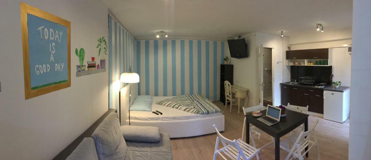 Estudio Familiar